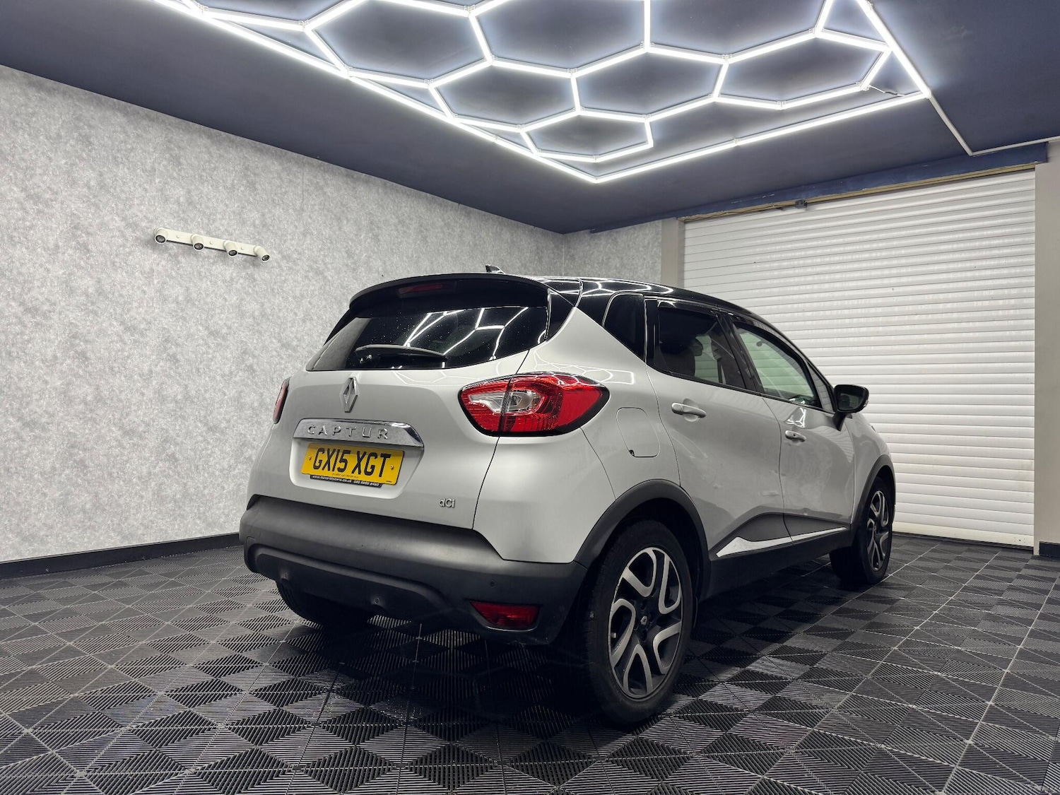 Used Renault Captur 2015 for sale - 76953039: Photo 4