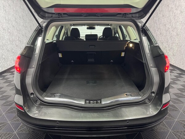 Used Ford Mondeo 2015 for sale - 76059467: Photo 11