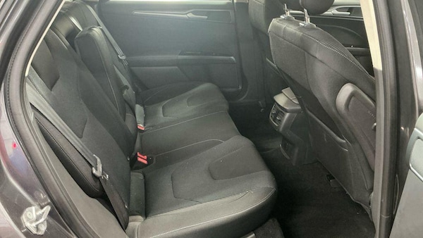 Used Ford Mondeo 2015 for sale - 76059467: Photo 5