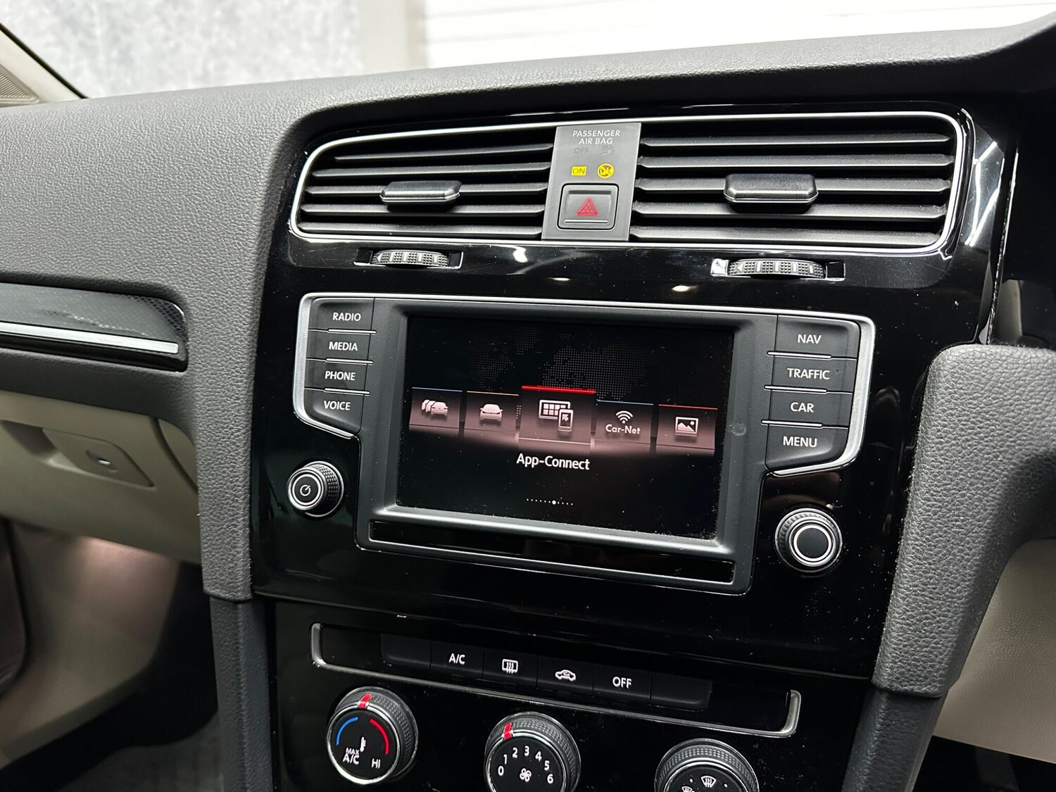 Used Volkswagen Golf for sale - 78057566: Photo 12