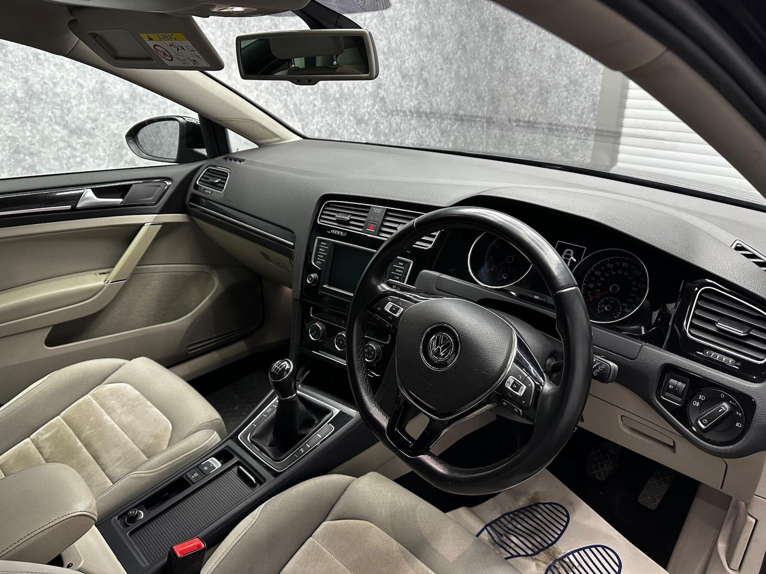 Used Volkswagen Golf for sale - 78057566: Photo 2