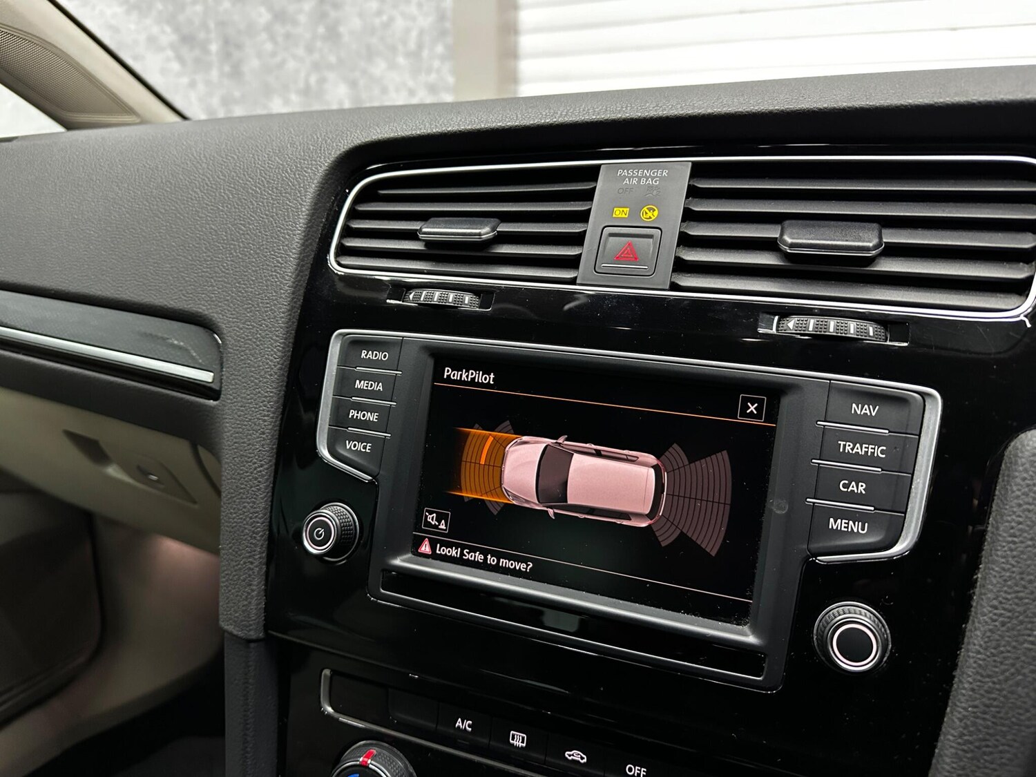 Used Volkswagen Golf for sale - 78057566: Photo 9