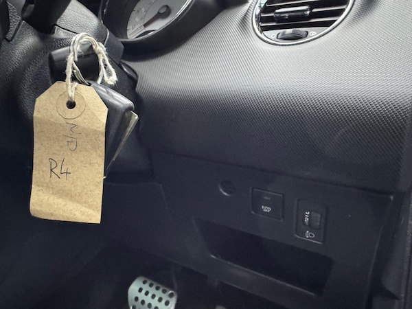 Used Peugeot 308 SW 2013 for sale - 73916763: Photo 17
