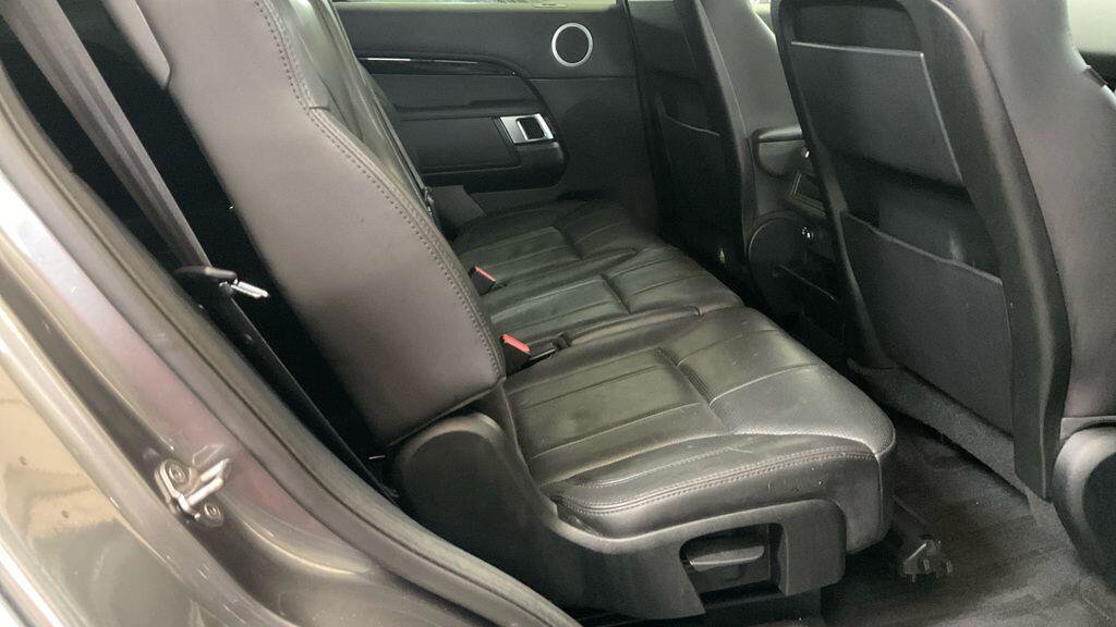 Used Land Rover Discovery 2017 for sale - 77229210: Photo 3