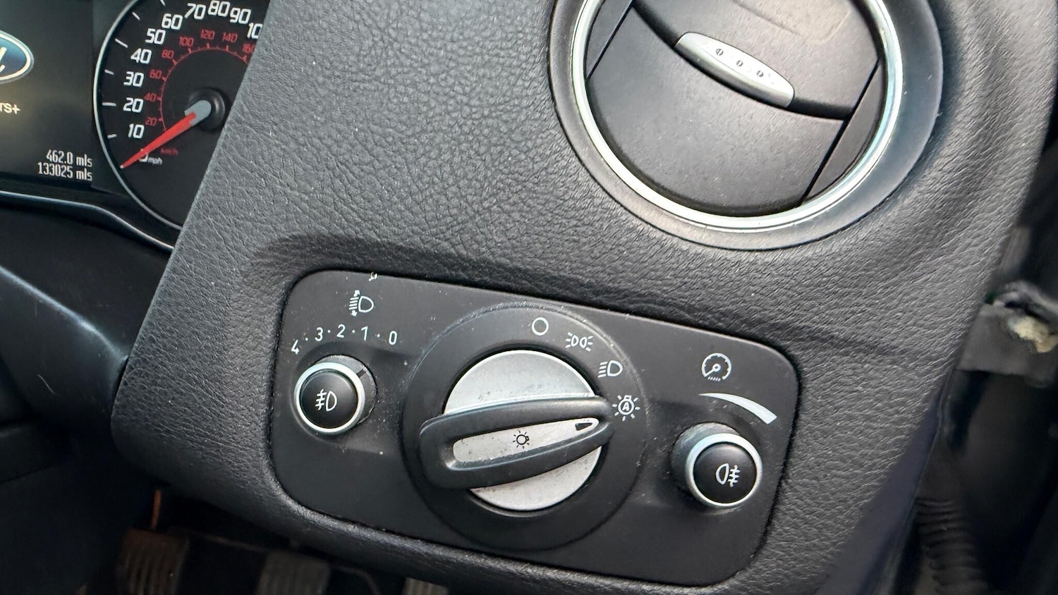 Used Ford Mondeo 2012 for sale - 76592410: Photo 11