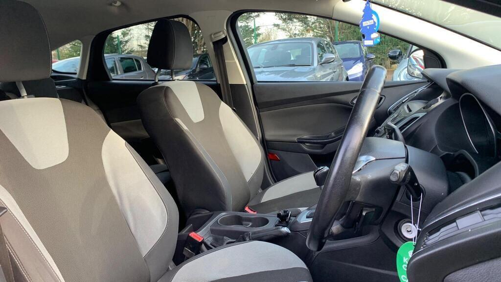 Used Ford Focus 2012 for sale - 77637771: Photo 11