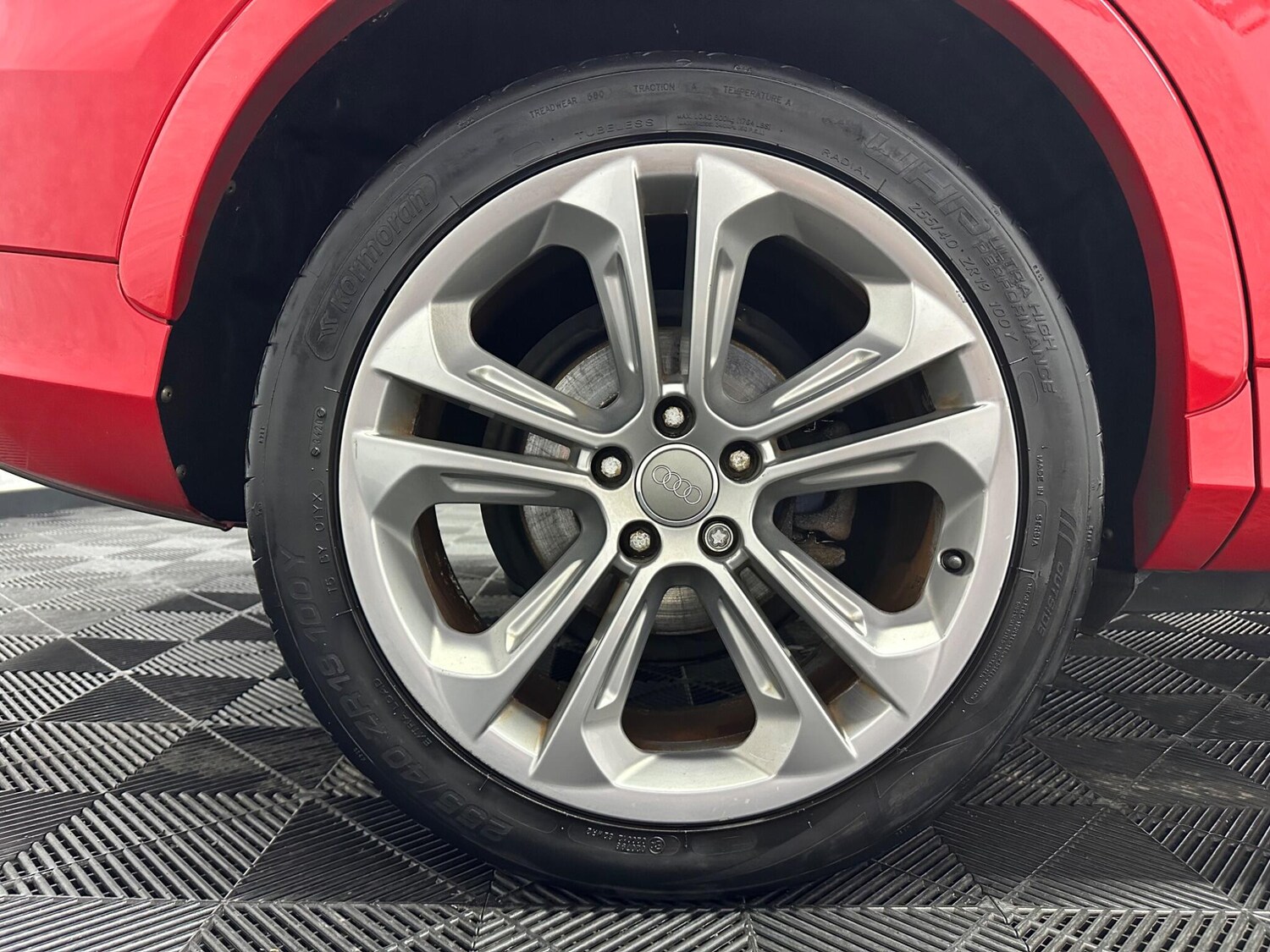 Used Audi Q3 2014 for sale - 78058887: Photo 25