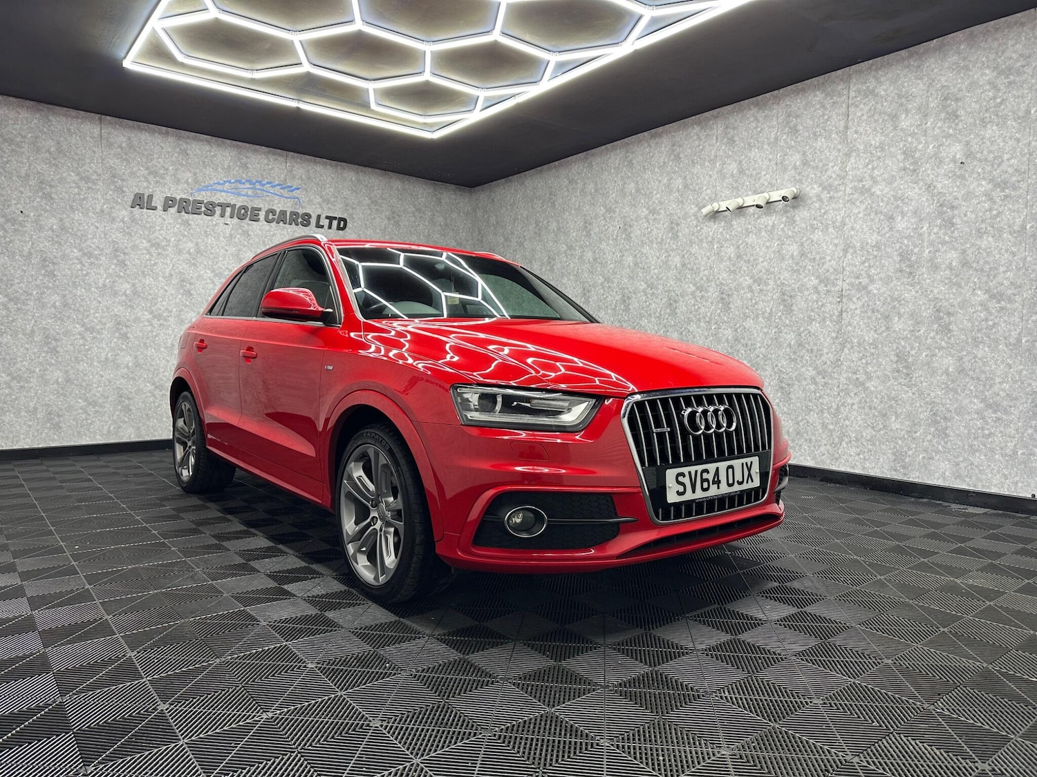 Used Audi Q3 2014 for sale - 78058887: Photo 6