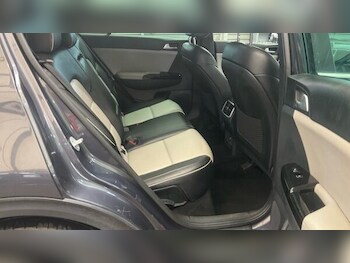 Used Kia Sportage 2018 for sale - 78291108: Photo