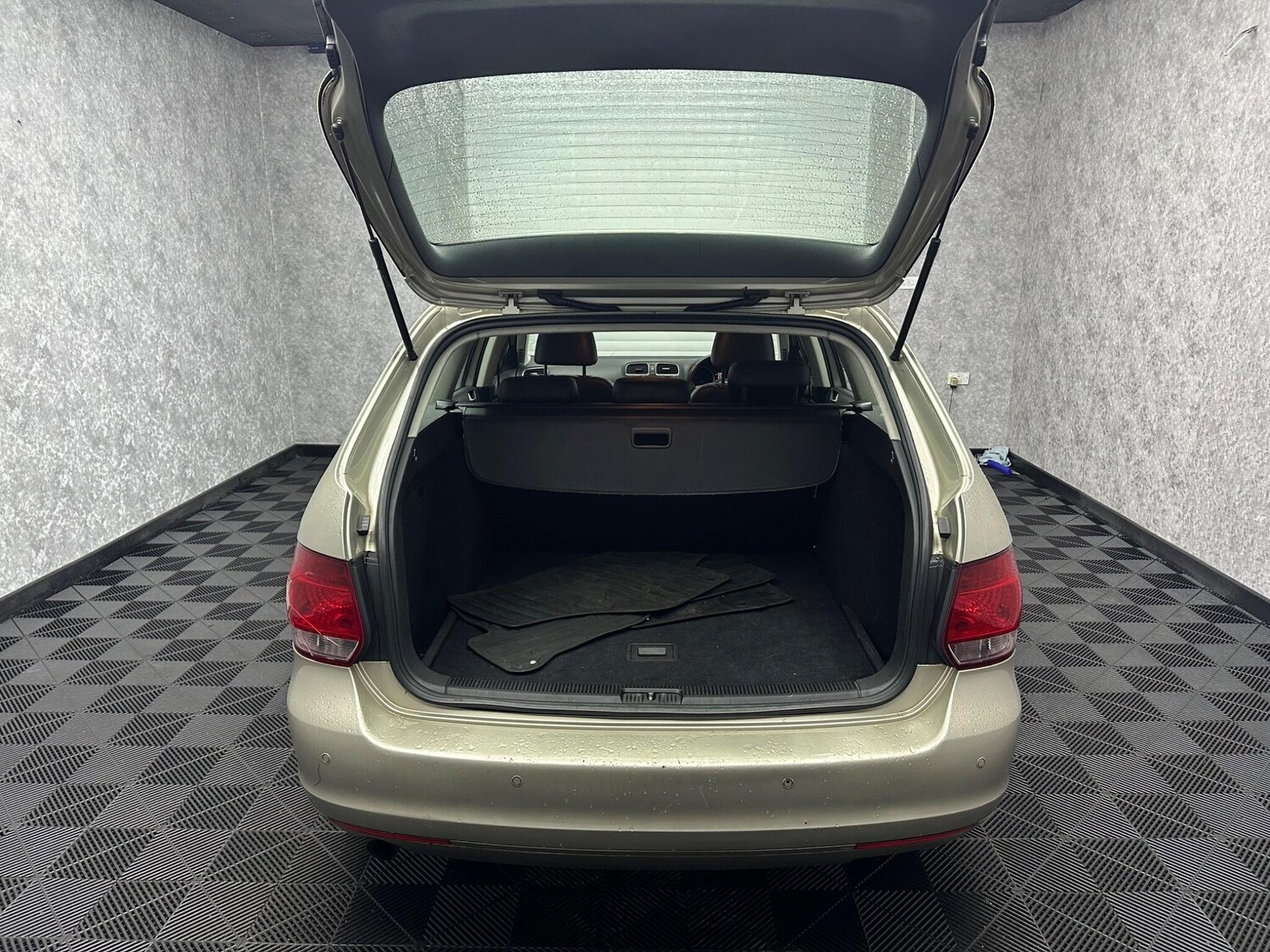 Used Volkswagen Golf 2013 for sale - 78058386: Photo 15