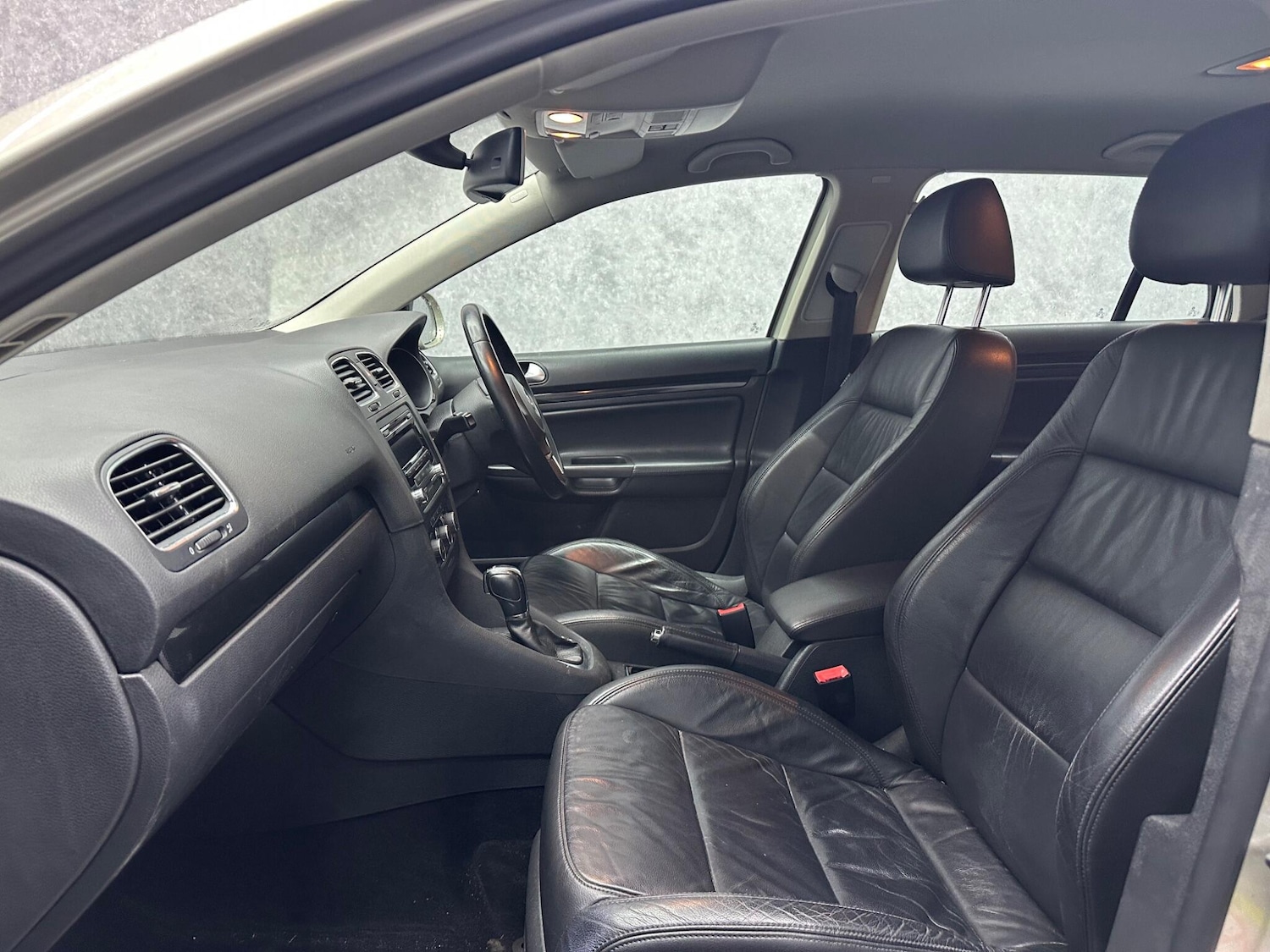 Used Volkswagen Golf 2013 for sale - 78058386: Photo 2