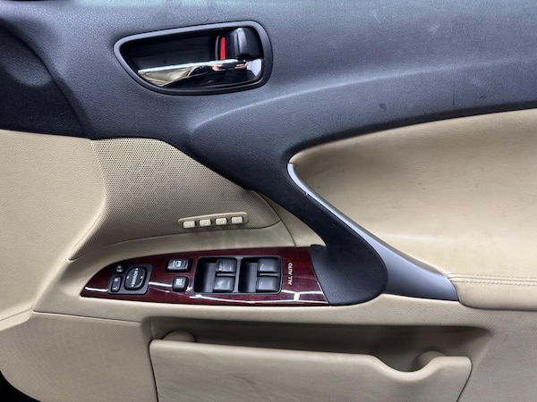 Used Lexus IS 2006 for sale - 75051084: Photo 22