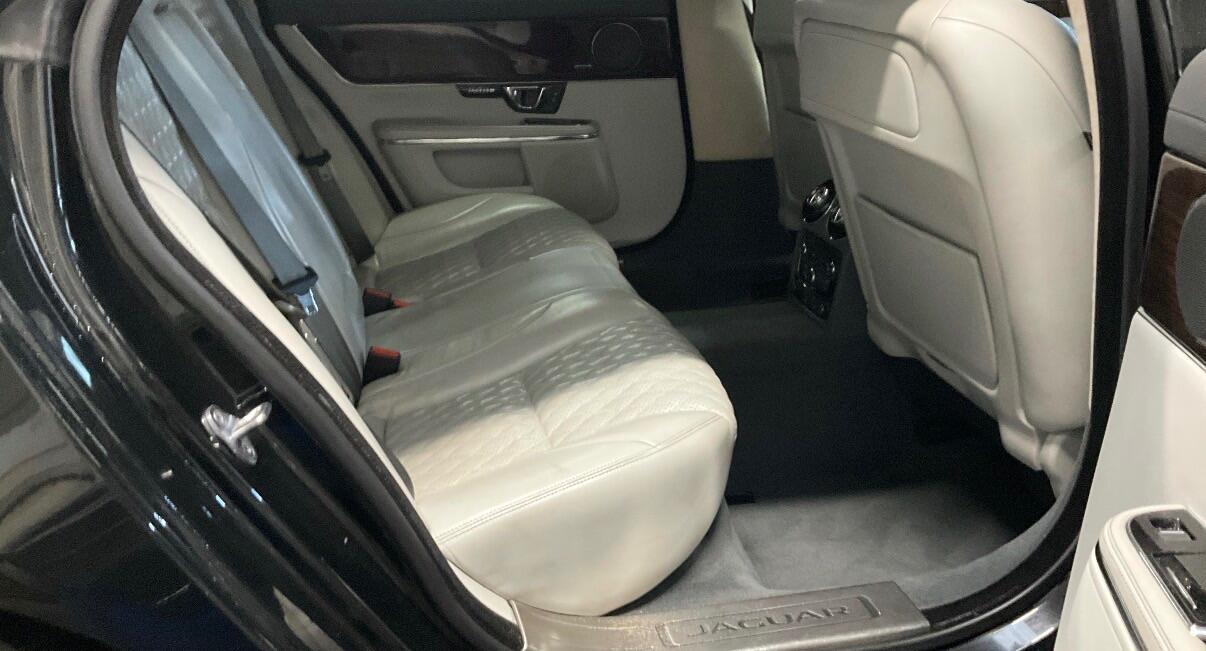 Used Jaguar XJ for sale - 78101150: Photo 3