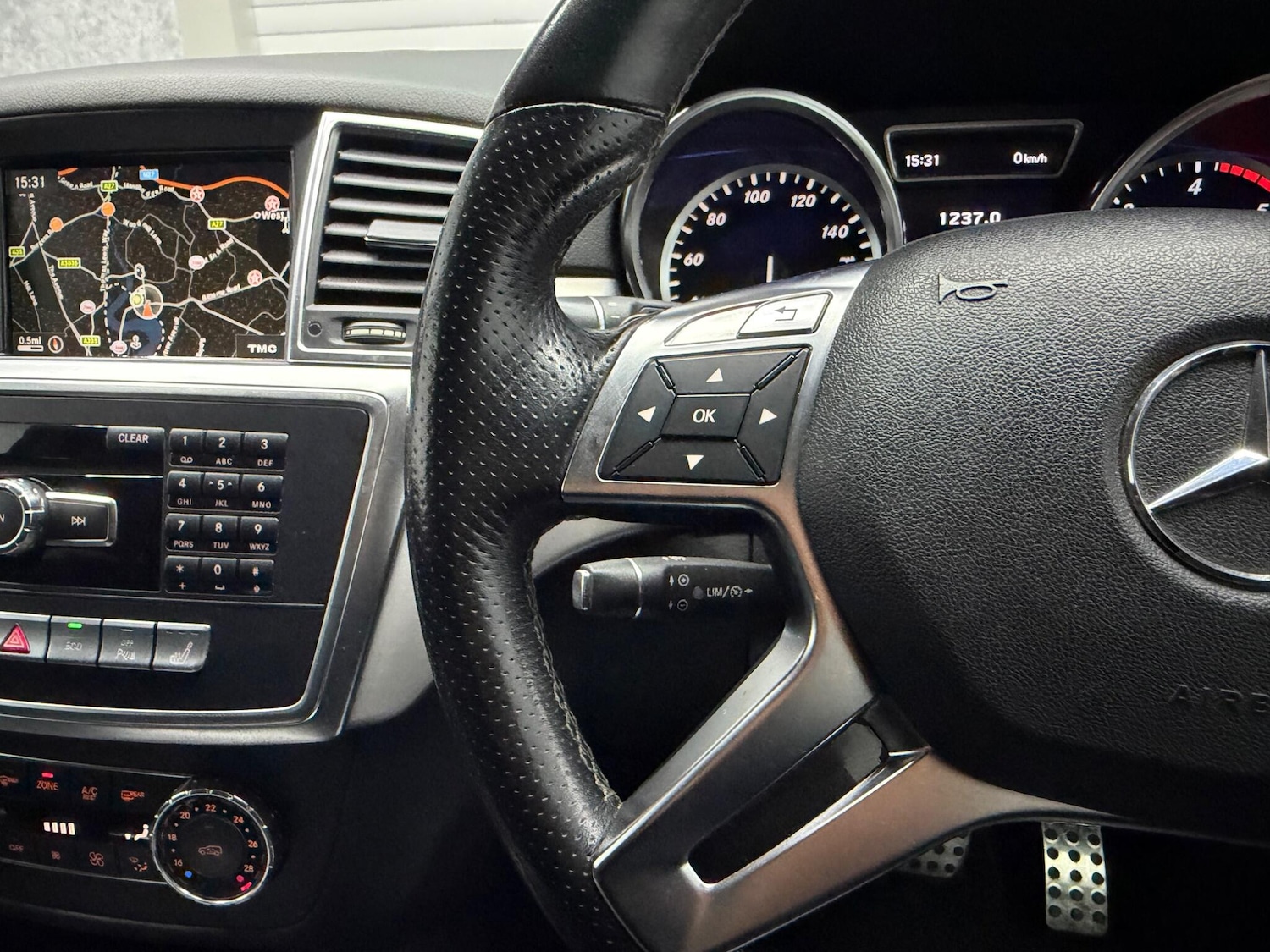 Used Mercedes-Benz M Class 2012 for sale - 77705384: Photo 14