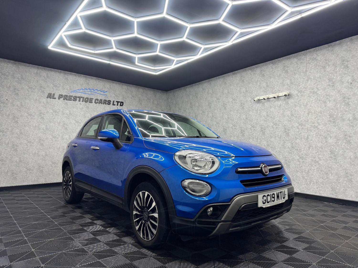 Used Fiat 500X 2019 for sale - 77054135: Photo 3
