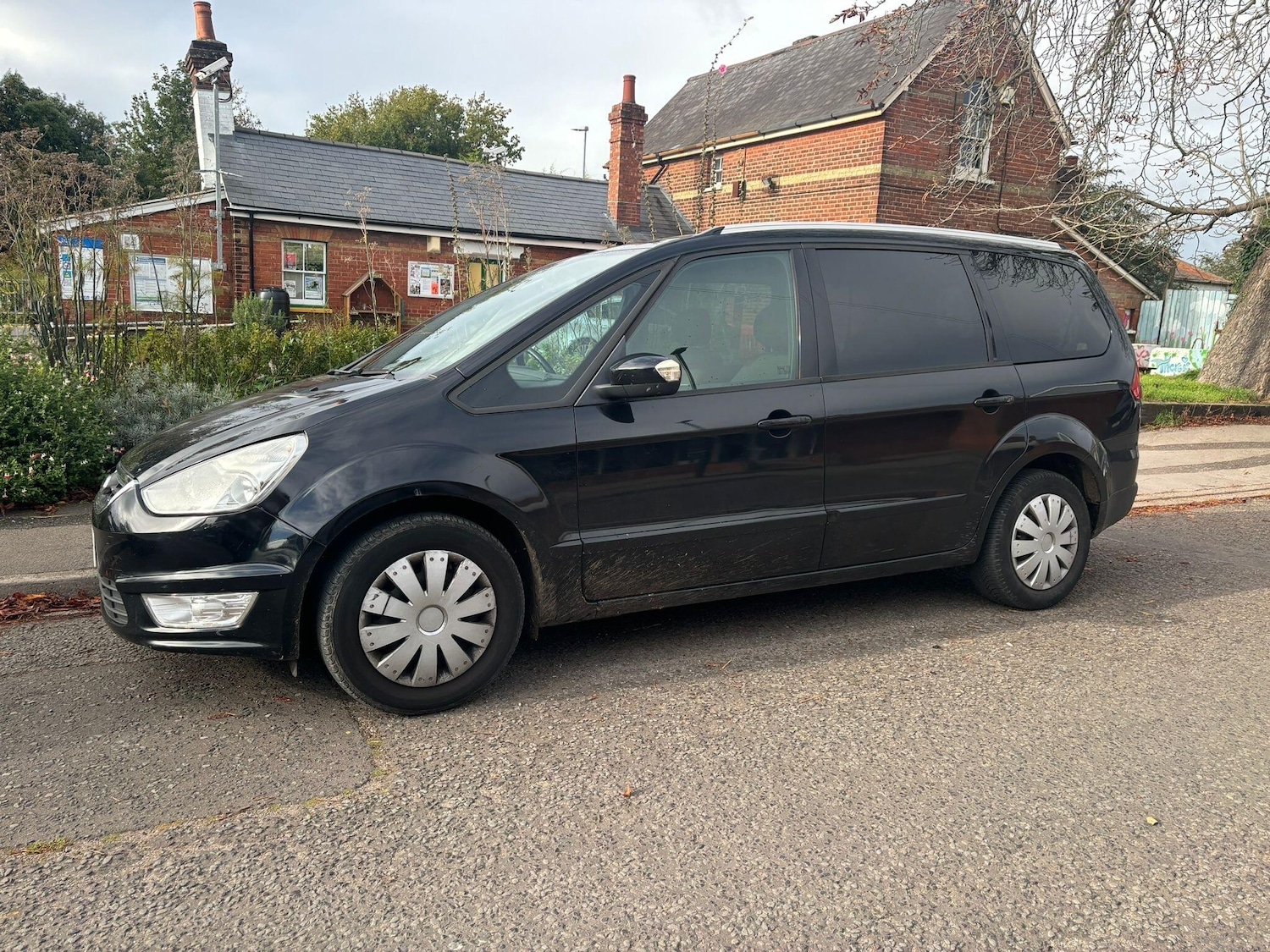Used Ford Galaxy 2013 for sale - 76377976: Photo 1