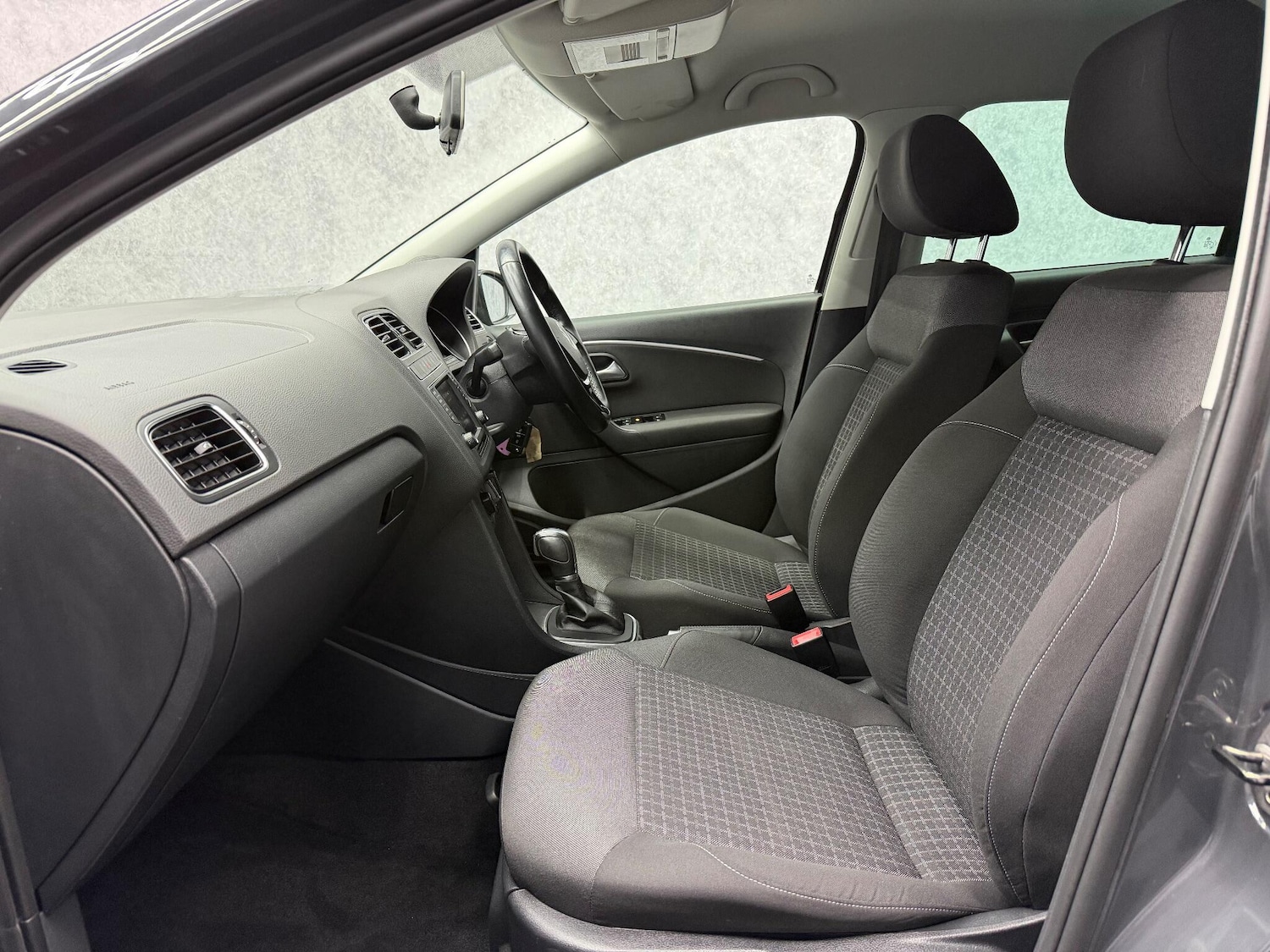 Used Volkswagen Polo 2016 for sale - 77067171: Photo 27