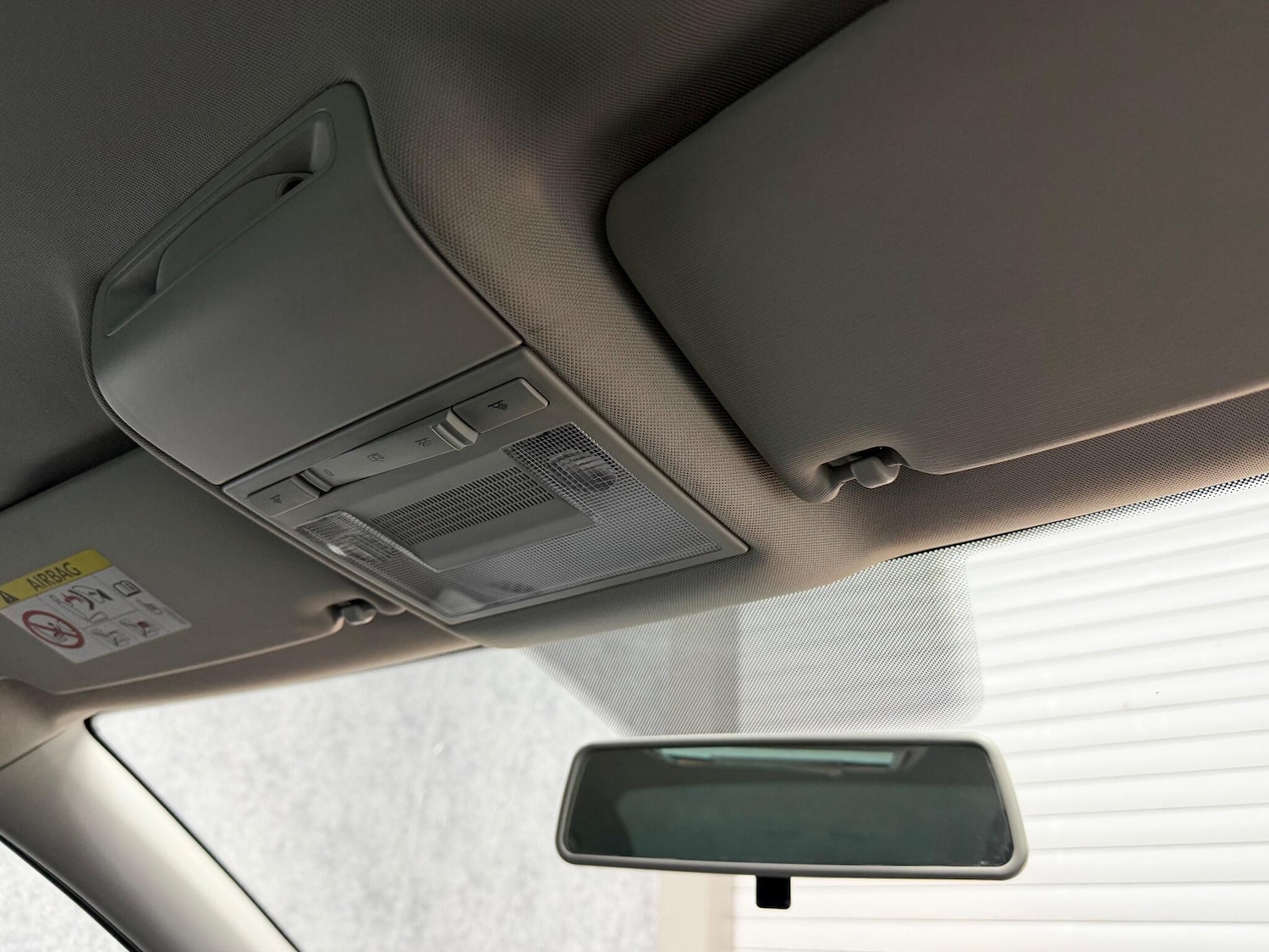 Used Volkswagen Polo 2016 for sale - 77067171: Photo 40