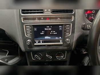 Used Volkswagen Polo 2016 for sale - 77067171: Photo