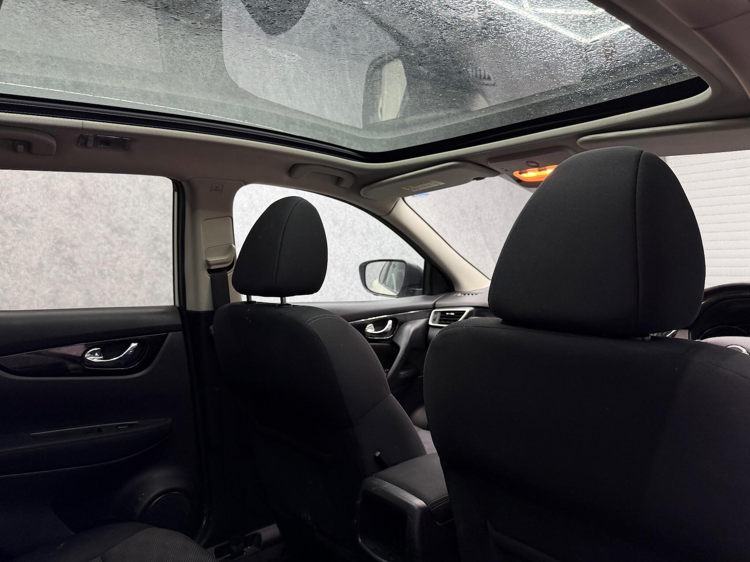 Used Nissan Qashqai 2015 for sale - 77230001: Photo 15