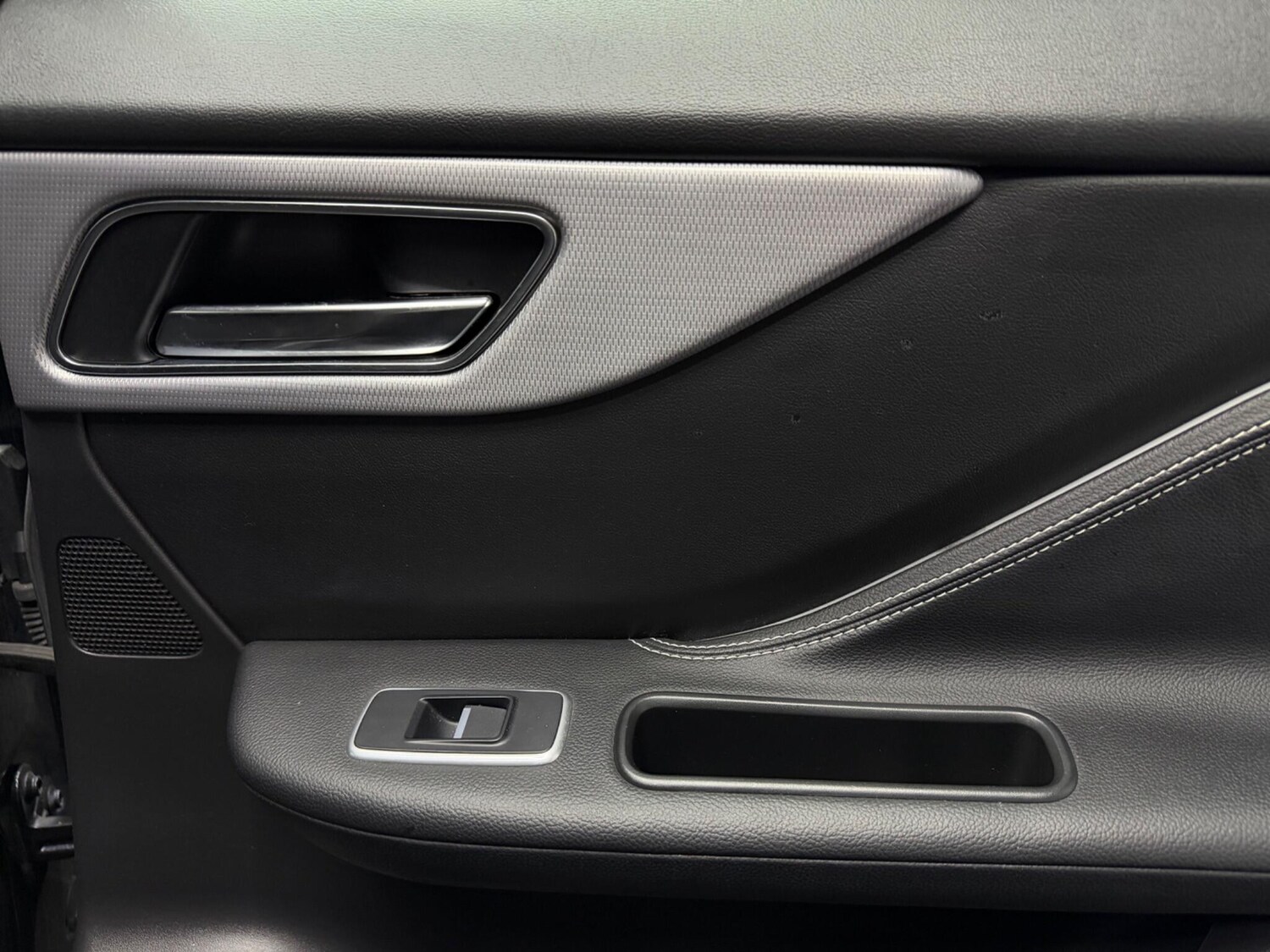 Used Jaguar F-Pace 2019 for sale - 78058394: Photo 19