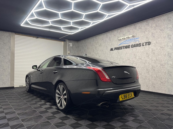 Used Jaguar XJ 2014 for sale - 76020454: Photo 28