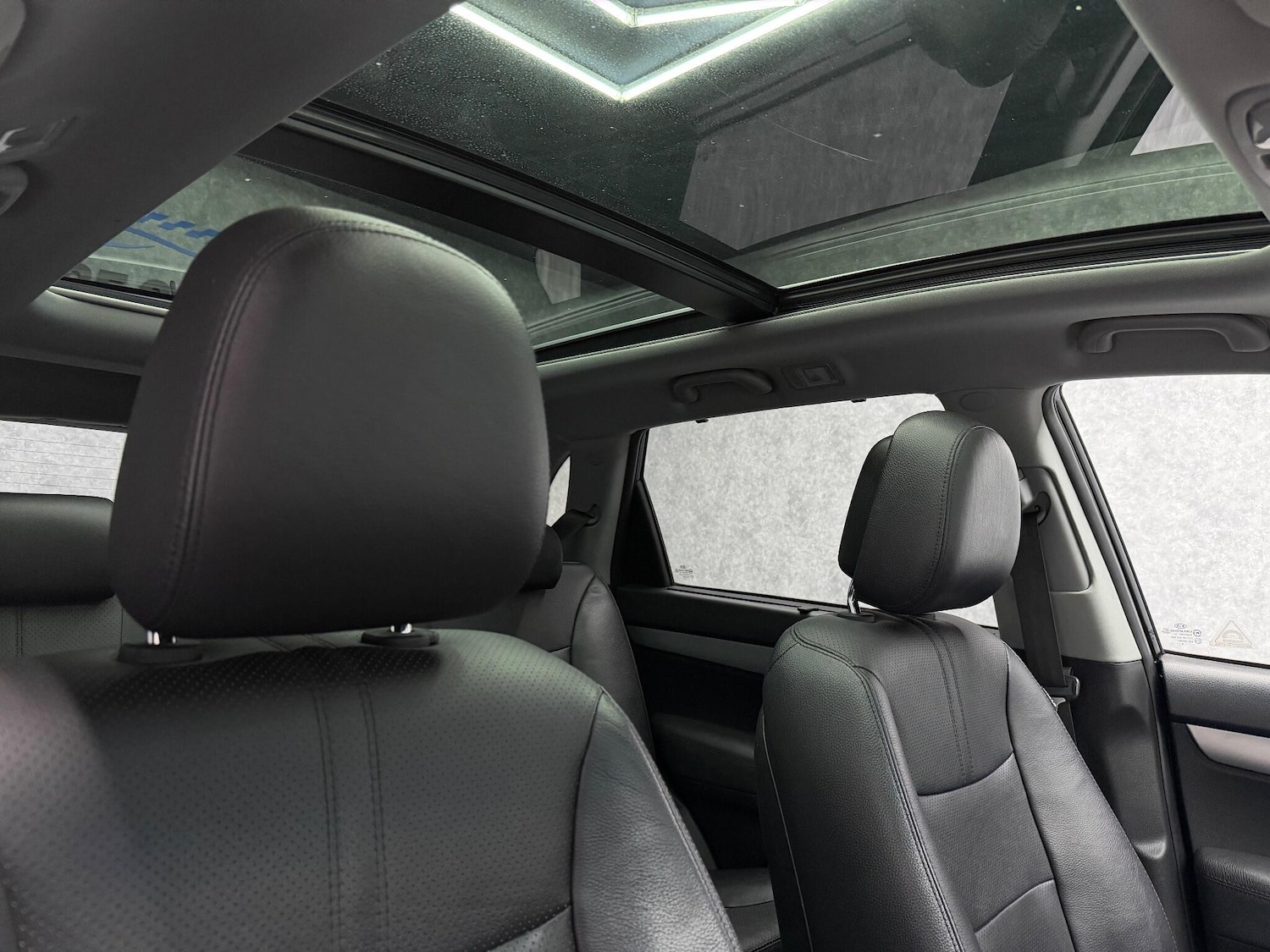 Used Kia Sorento for sale - 78057652: Photo 5