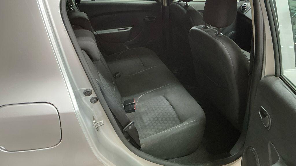 Used Dacia Sandero 2013 for sale - 77646792: Photo 3