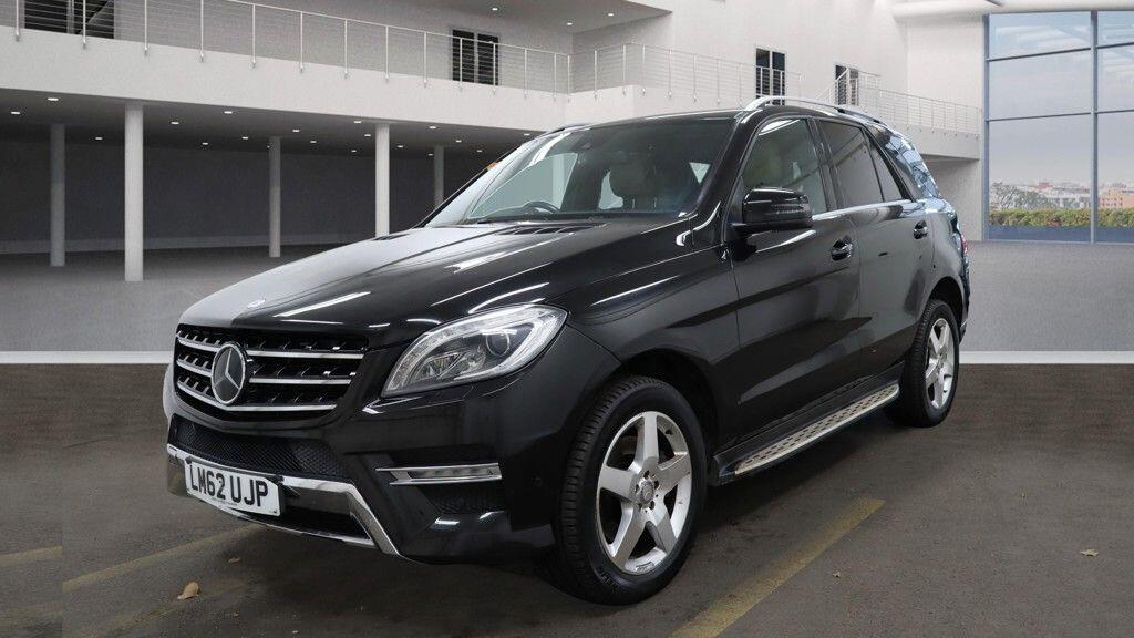 Used Mercedes-Benz M Class 2012 for sale - 76432884: Photo 1
