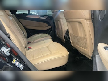 Used Mercedes-Benz M Class 2012 for sale - 76432884: Photo