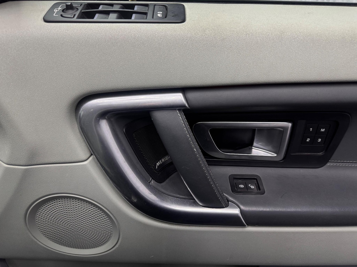 Used Land Rover Discovery Sport 2016 for sale - 76378044: Photo 21