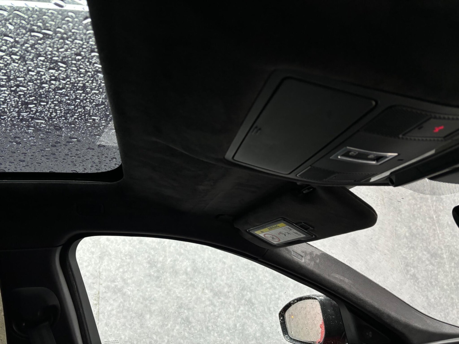 Used Jaguar E-Pace 2017 for sale - 77400724: Photo 24