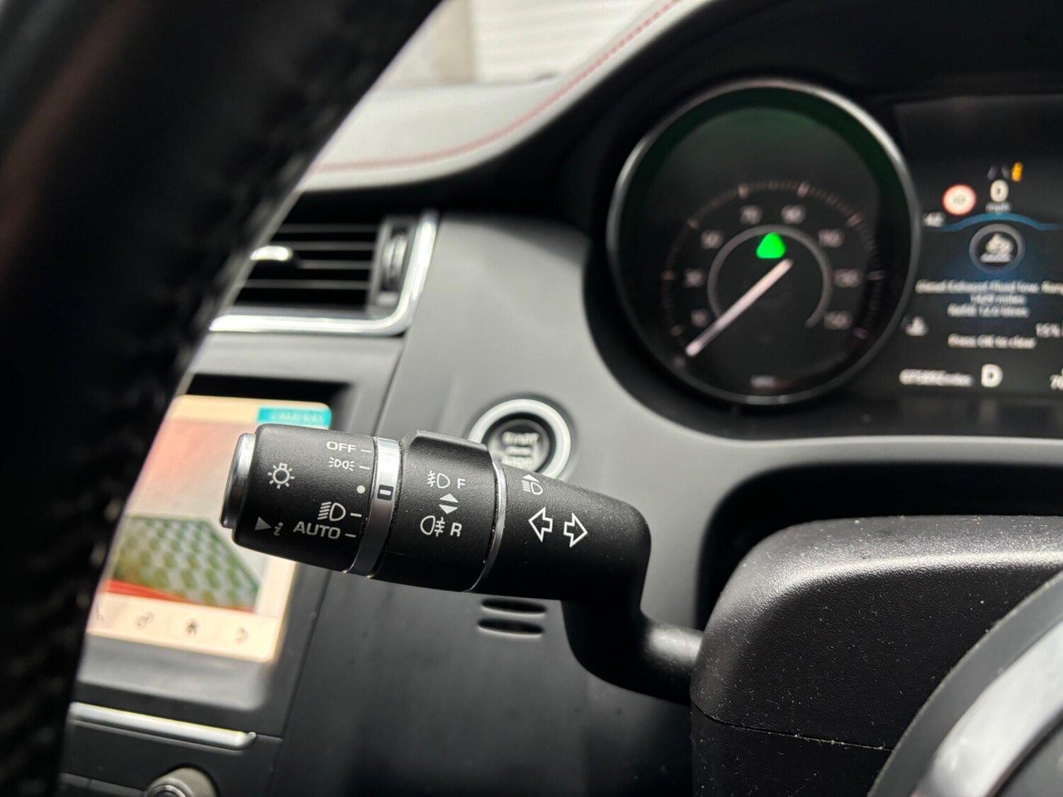 Used Jaguar E-Pace 2017 for sale - 77400724: Photo 28