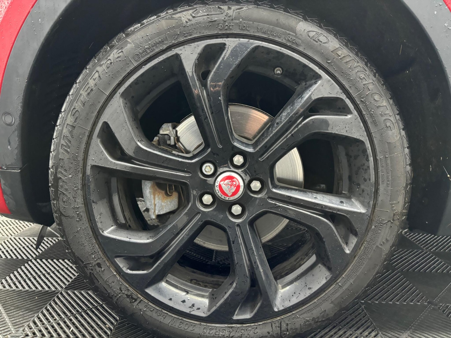 Used Jaguar E-Pace 2017 for sale - 77400724: Photo 37