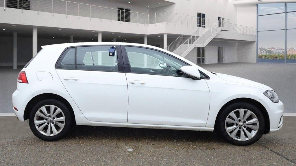 Used Volkswagen Golf 2017 for sale - 76632724: Photo 10