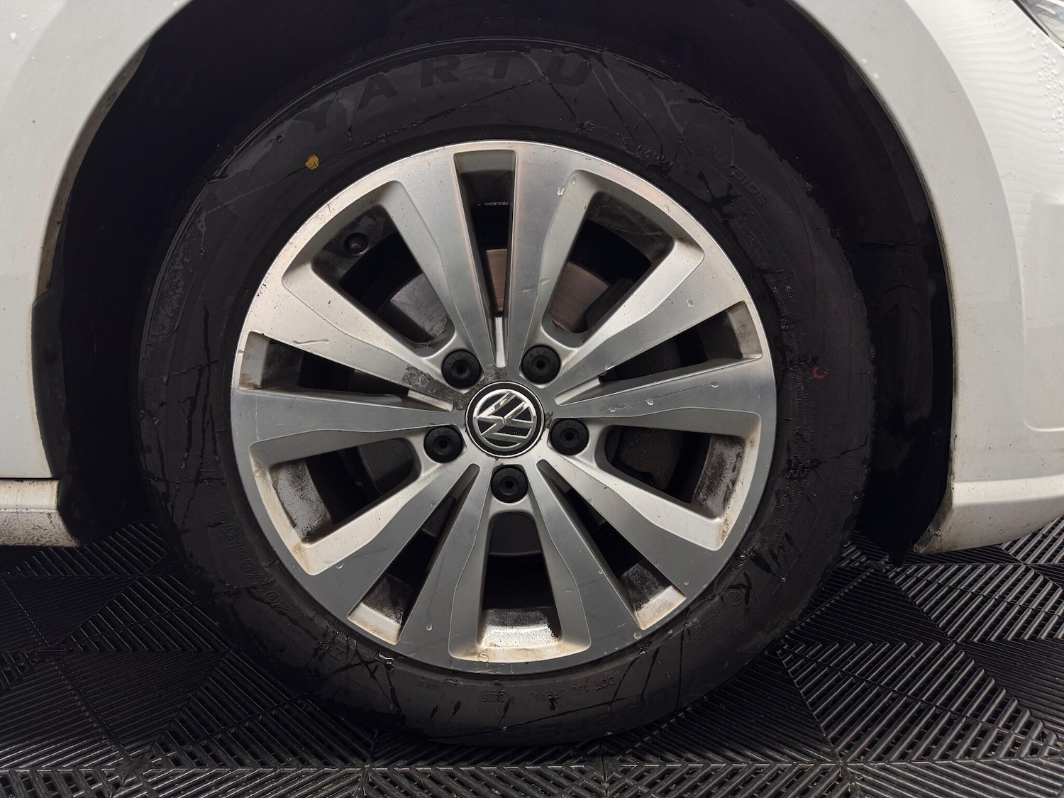 Used Volkswagen Golf 2017 for sale - 76632724: Photo 28