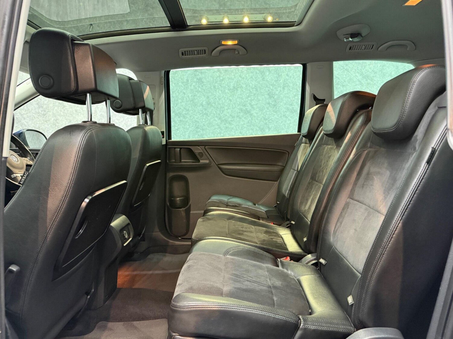 Used Volkswagen Sharan 2013 for sale - 78058270: Photo 12