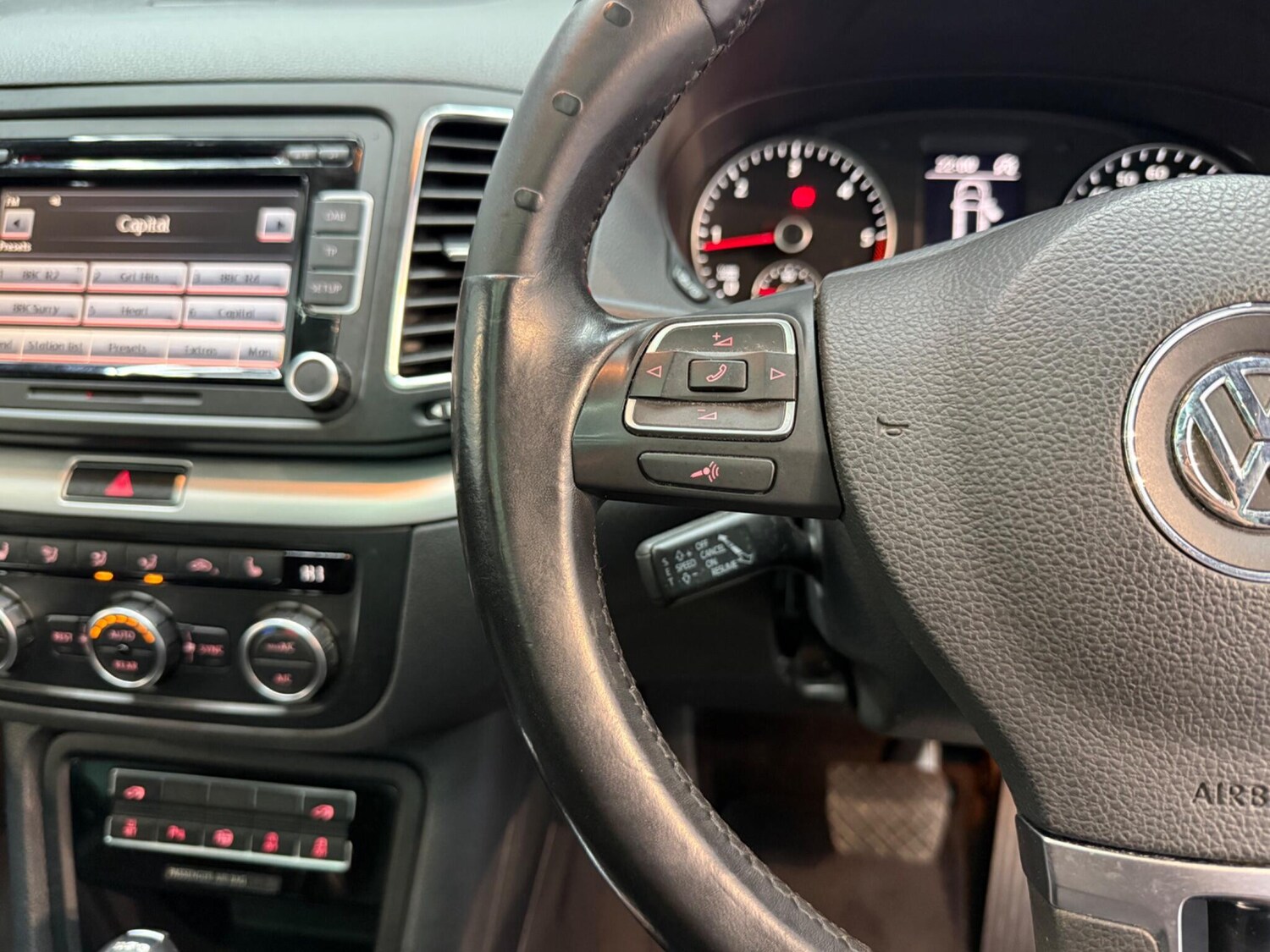 Used Volkswagen Sharan 2013 for sale - 78058270: Photo 13