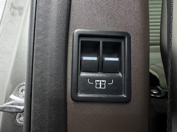 Used Land Rover Discovery 2018 for sale - 76179655: Photo 23