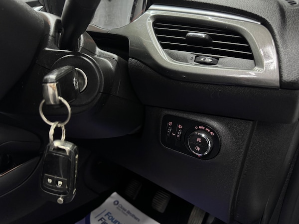Used Vauxhall Corsa 2015 for sale - 76246687: Photo 17
