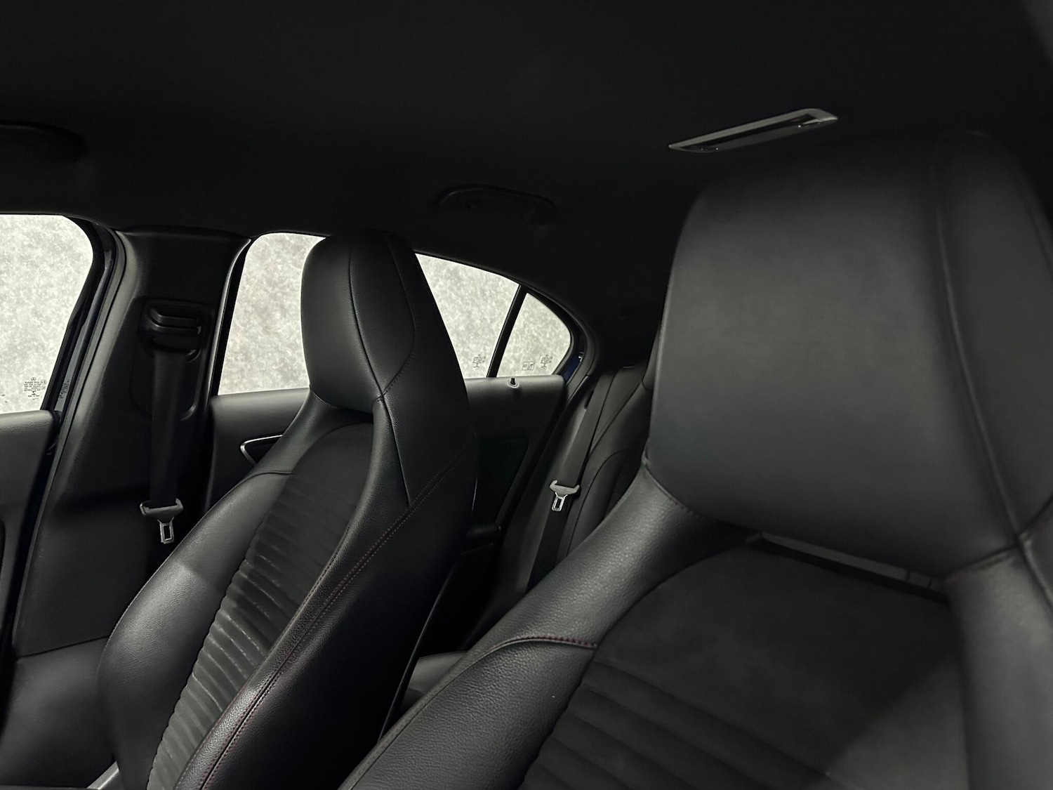 Used Mercedes-Benz A-Class 2017 for sale - 77993939: Photo 3