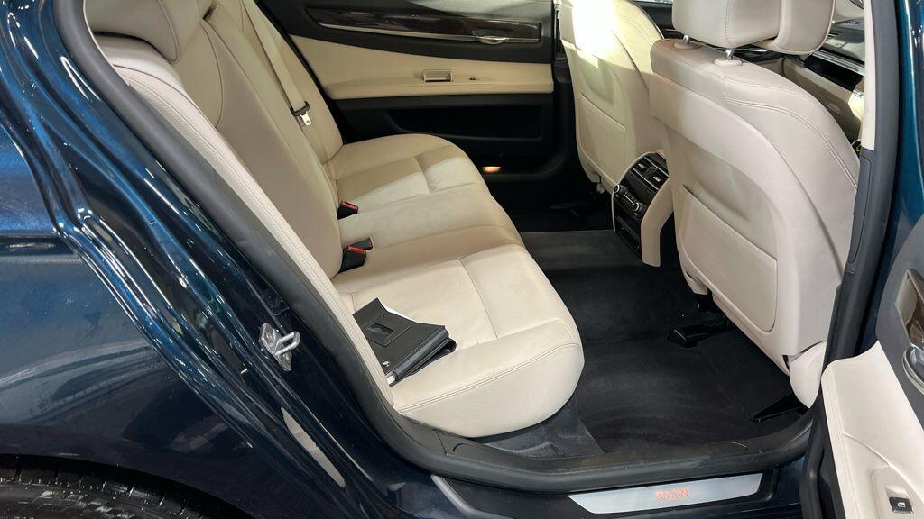 Used BMW 7 Series 2013 for sale - 77050257: Photo 3