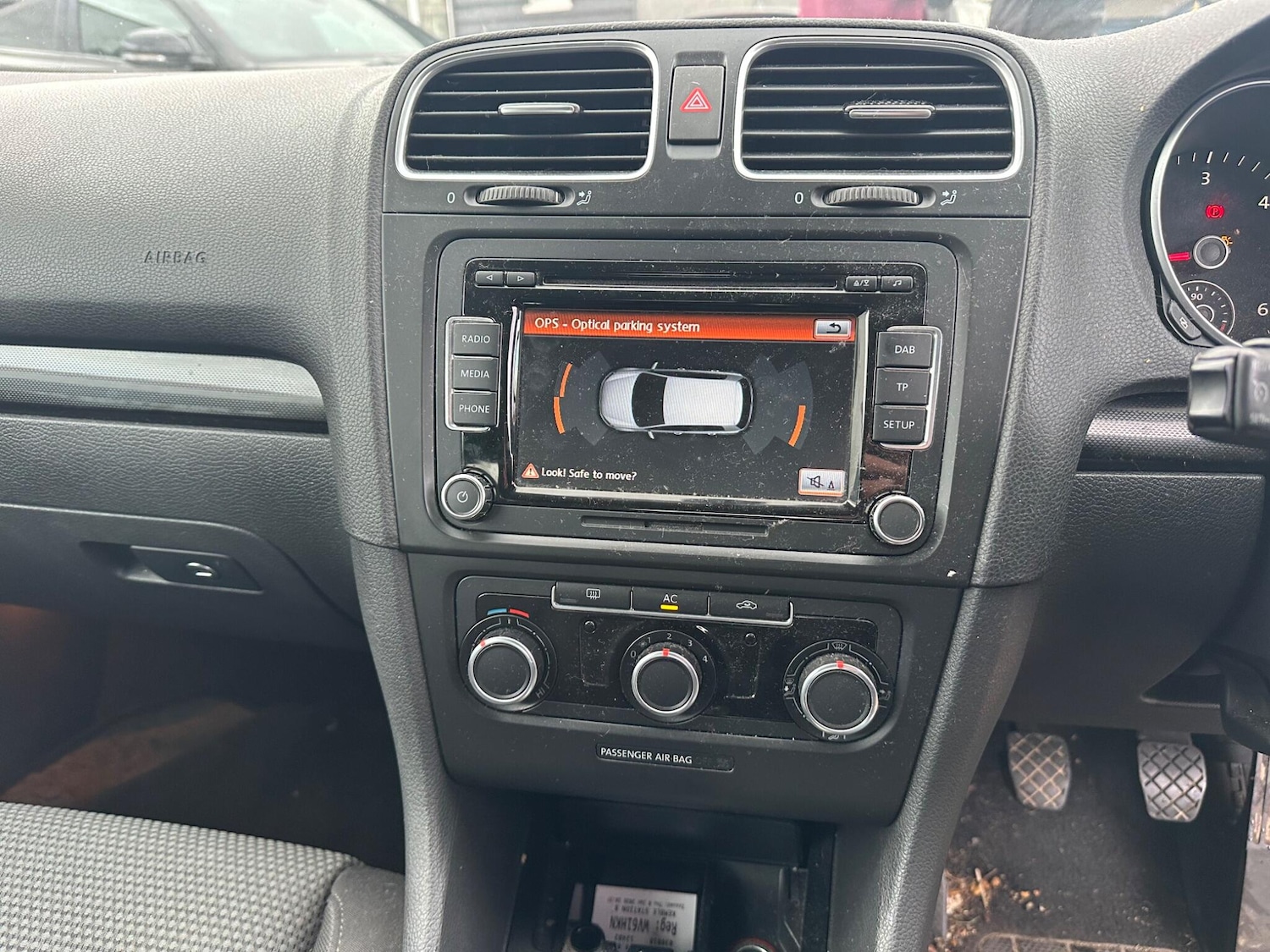 Used Volkswagen Golf 2011 for sale - 78058093: Photo 5