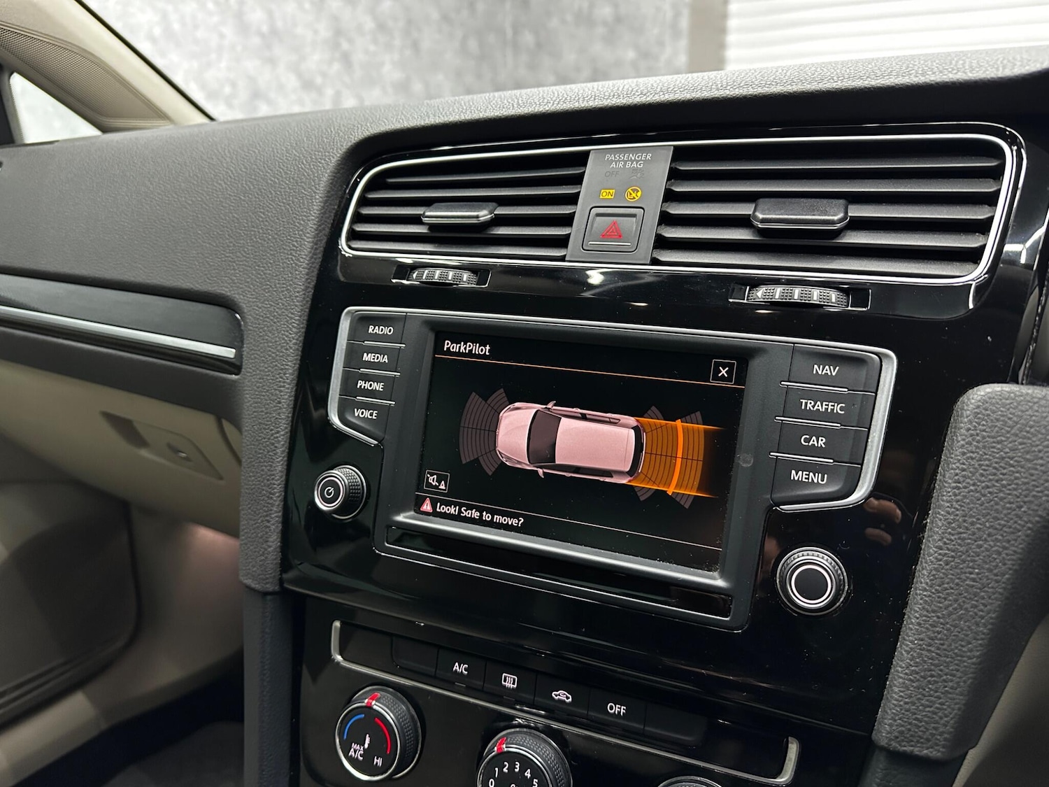 Used Volkswagen Golf for sale - 77611831: Photo 18