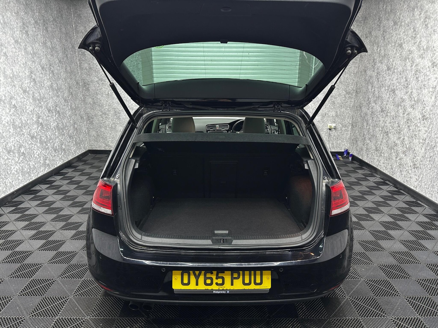 Used Volkswagen Golf for sale - 77611831: Photo 2