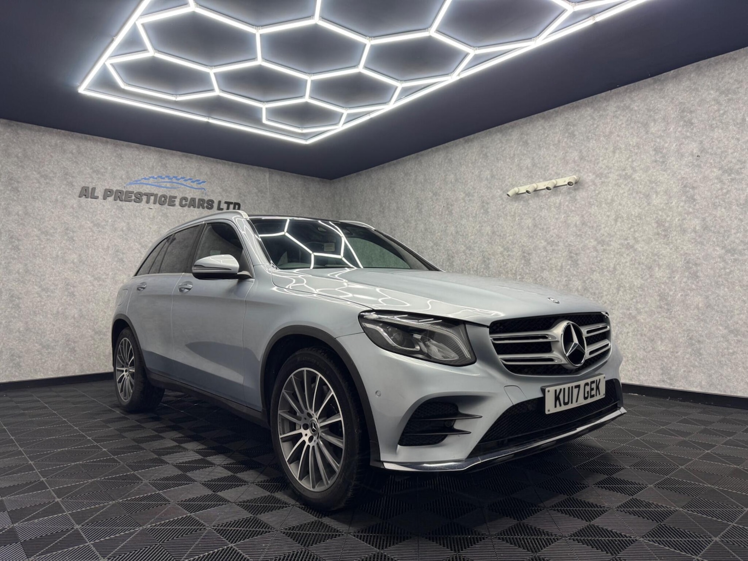 Used Mercedes-Benz GLC 2017 for sale - 75669821: Photo 31