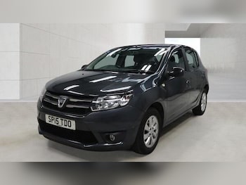 Used Dacia Sandero 2015 for sale - 78244378: Photo