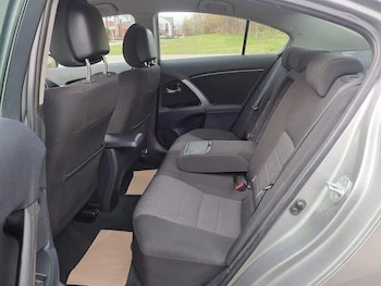 Used Toyota Avensis 2014 for sale - 77710463: Photo