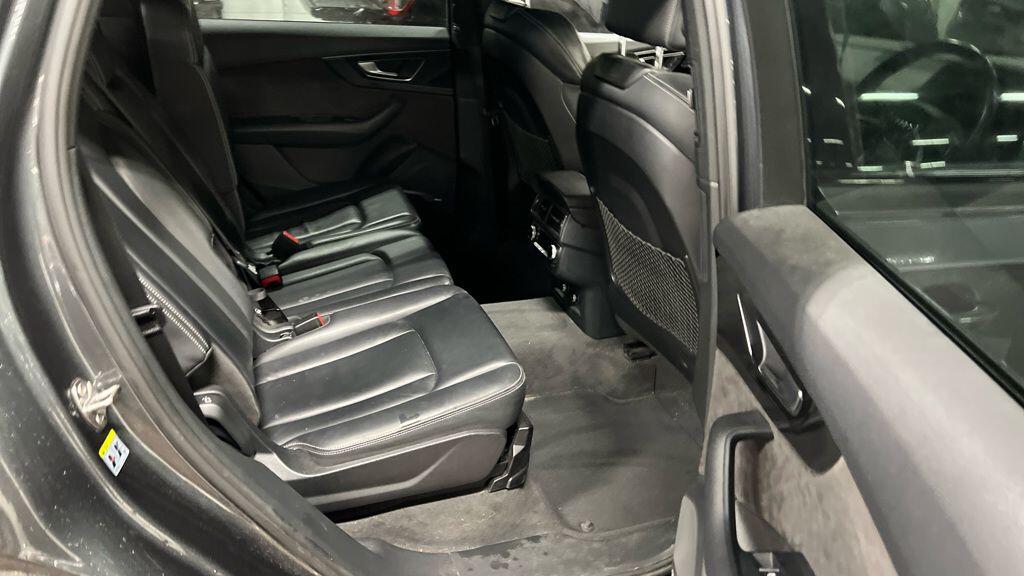 Used Audi Q7 2018 for sale - 77119944: Photo 2