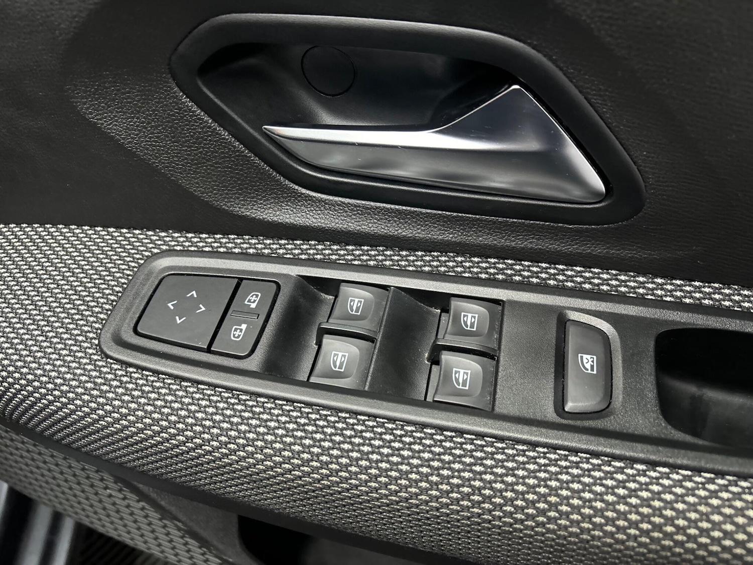 Used Dacia Sandero 2022 for sale - 77634005: Photo 25